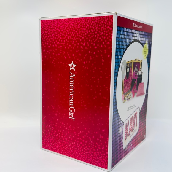 American Girl Kavi's Sharma Backstage Theater Trunk- Girl of the Year 2023 NEW - Picture 8 of 16